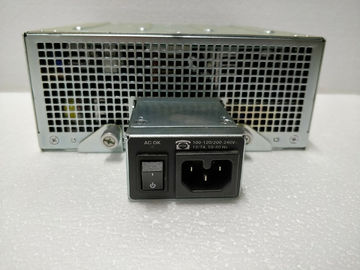 イーサネット上の力のACサーバー電源AC 100/240V Cisco 3925/3945のプラグを差し込んで下さい サプライヤー